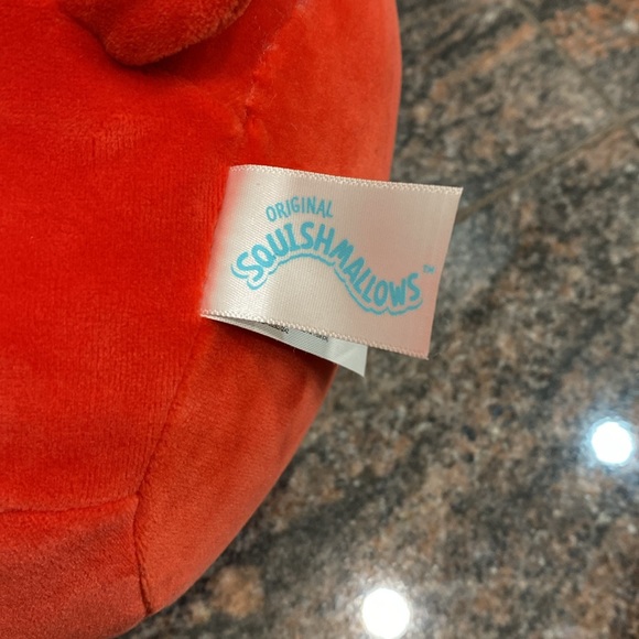 Squishmallows 8” Karli - Devil Bat - Picture 3 of 5